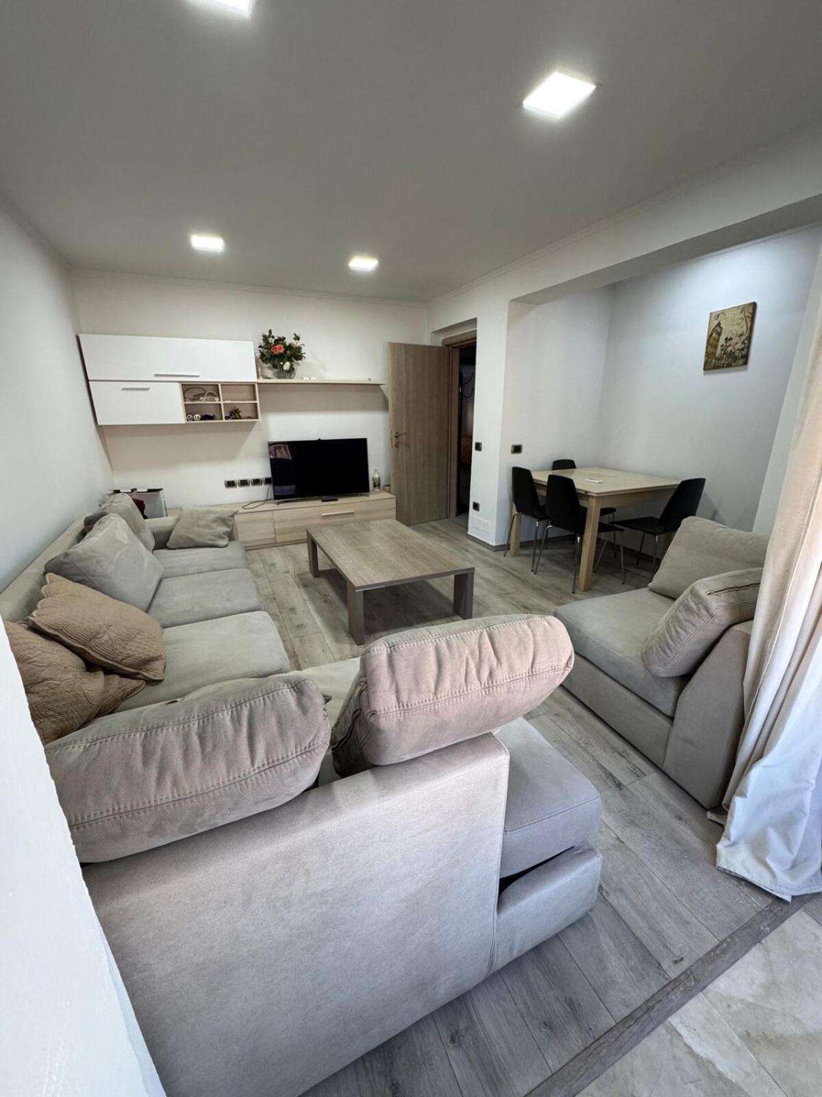 Skanderbeg Corner Flat Tirana